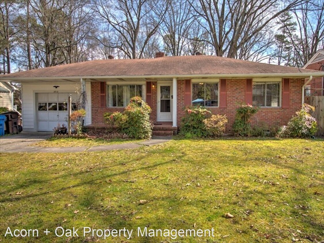 Primary Photo - 3 br, 1 bath House - 2712 Omah St