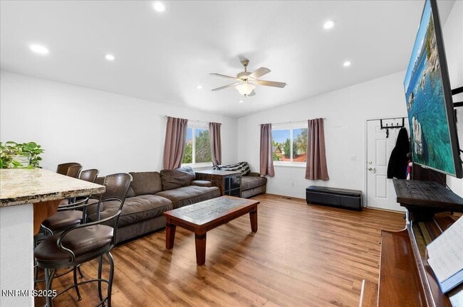 Foto del edificio - 5658 Cranberry Ct