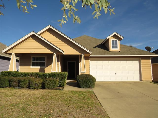 Building Photo - 2212 Arrowhead Dr