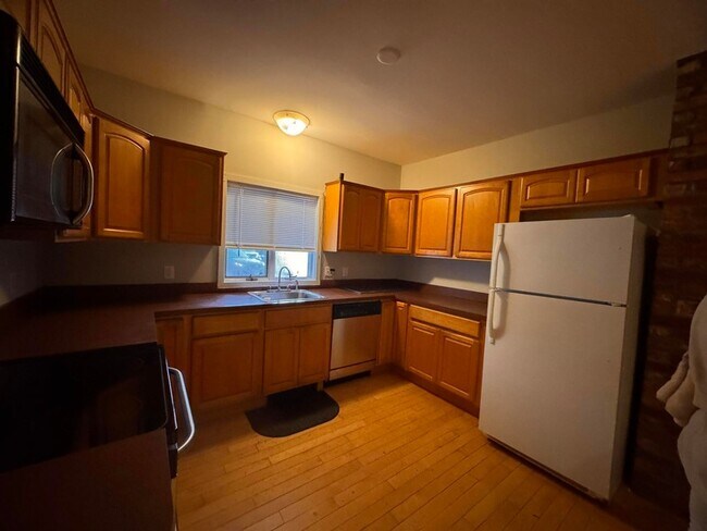 Foto del edificio - 805 Teaticket Hwy