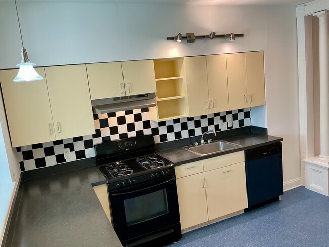 Photo - 3028 Remington Ave (Baltimore, MD) Townhome