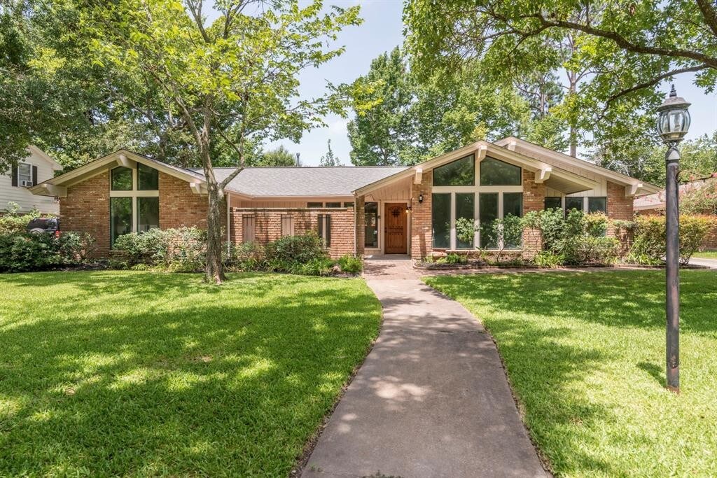 Foto principal - 18506 Point Lookout Dr