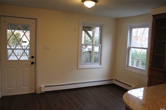 Foto del edificio - 458 Mulberry Ln