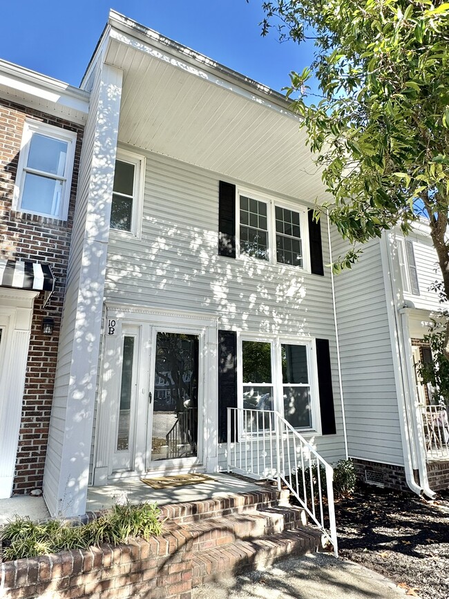 Building Photo - 4115 Little River Rd