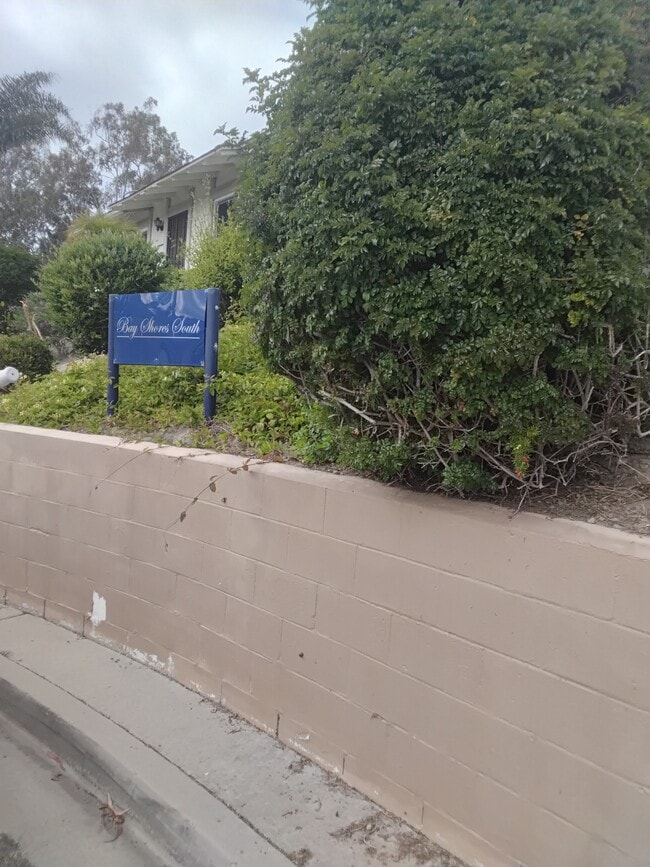 Building Photo - 3508 Driftwood Pl