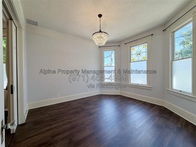 Foto del edificio - 2803 SW First Ave