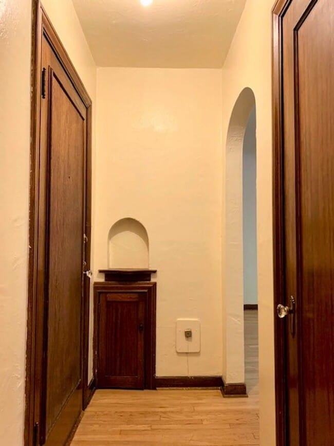 Interior Photo - Catalina Apartments