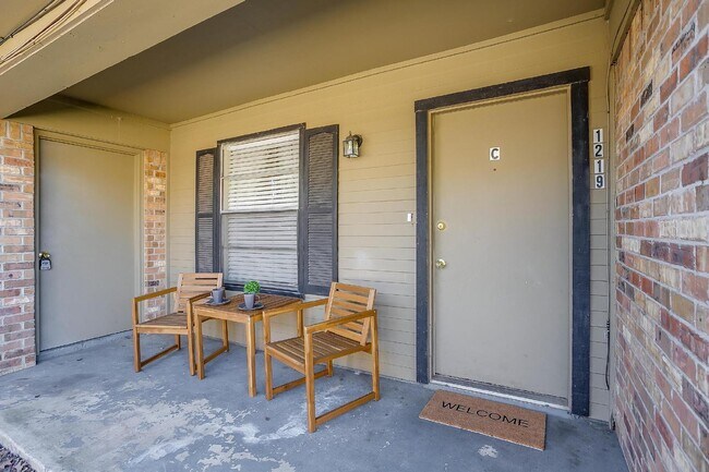 Foto del edificio - ** Short term, mid term long term stay ava...