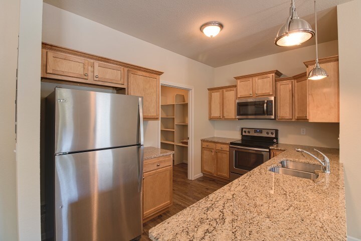 Foto principal - 418 N 10th St