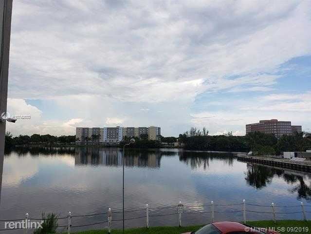 Foto del edificio - 2 br, 2 bath Apartment - 5501 NW 7th St E207