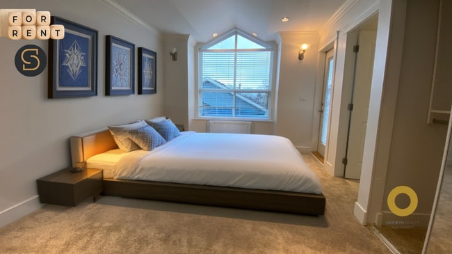 Building Photo - 1430 Bewicke Av