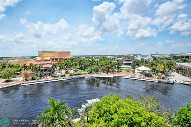 Foto del edificio - 401 SW 4th Ave