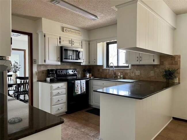 Foto del edificio - 14 London Dr