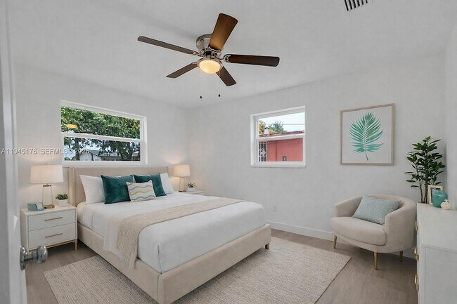 Foto del edificio - 18505 NW 23rd Ct