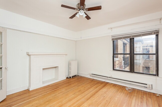 Foto del edificio - 730 W Roscoe St