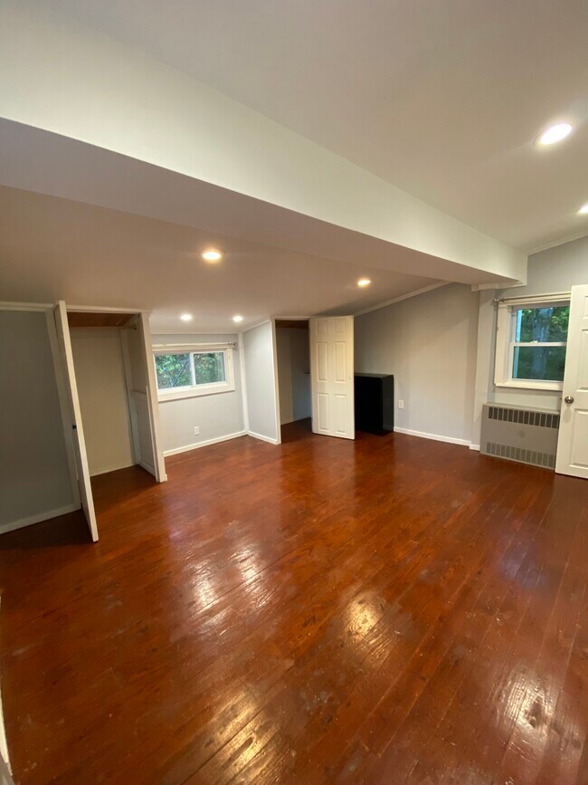 1438 Seidersville Rd, Bethlehem, PA 18015 House Rental in Bethlehem