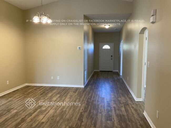 Foto del edificio - 4267 Mt Carmel Ln