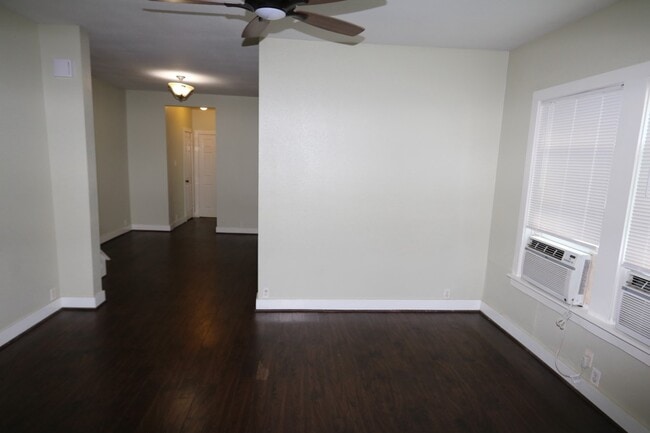 Foto del edificio - 2515 Cleburne St