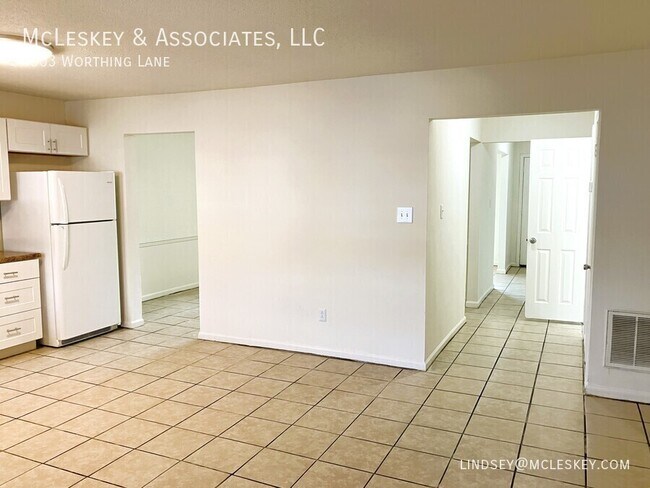 Foto del edificio - 4303 Worthing Ln