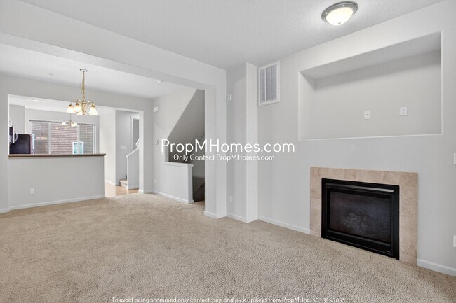 Foto del edificio - Cozy Two Bedroom Townhome in Amberglenn!