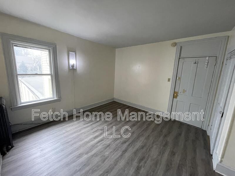 Building Photo - 441 W Orange St