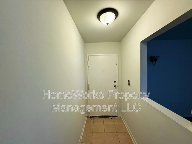 Foto del edificio - 9633 White Acre Rd