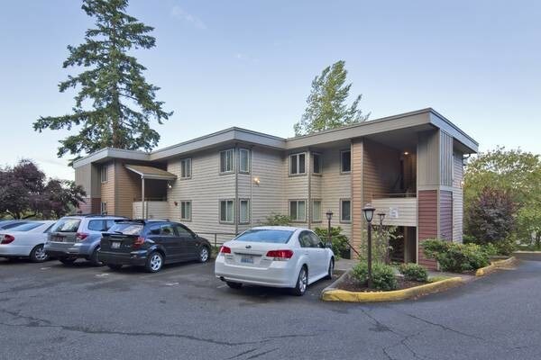 Primary Photo - 8964 Redmond-Woodinville Rd NE