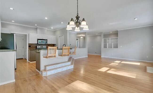 Foto del edificio - 8804 71 St Ct SW