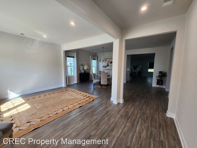 Foto del edificio - 5 br, 4 bath House - 440 Coopers Hawk Drive