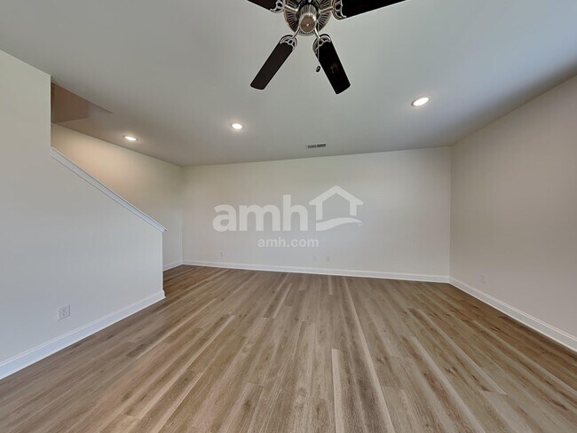 Foto del edificio - 3500 Lincoln Hts Ln