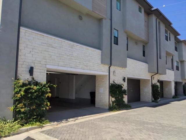 Foto del edificio - 2950 Via Alta Pl