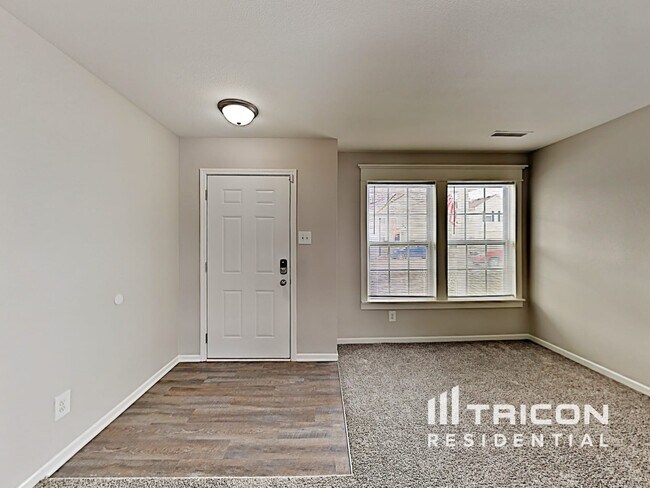 Foto del edificio - 10864 Grace Dr