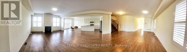 Building Photo - 155 Yacht Dr