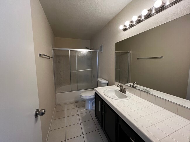 Foto del edificio - 7570 W Flamingo Rd