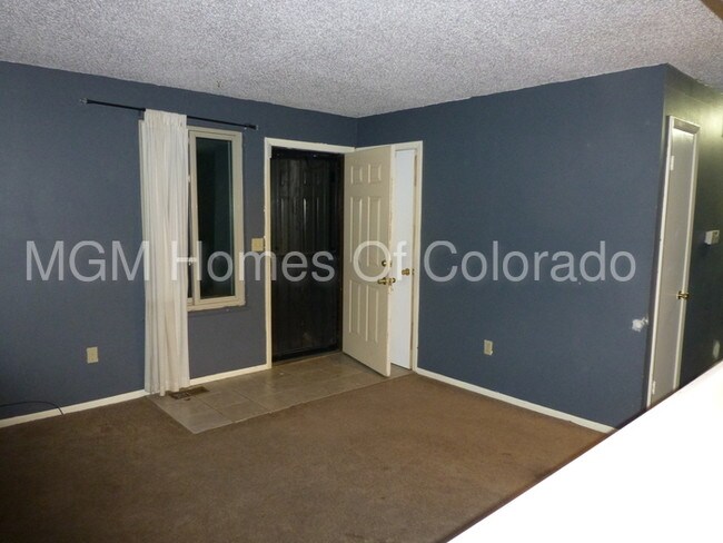 Building Photo - 16414 E Bates Dr