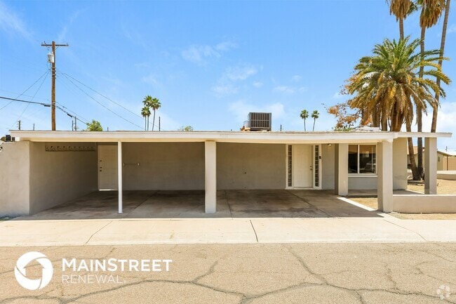 Building Photo - 4031 N 59th Dr
