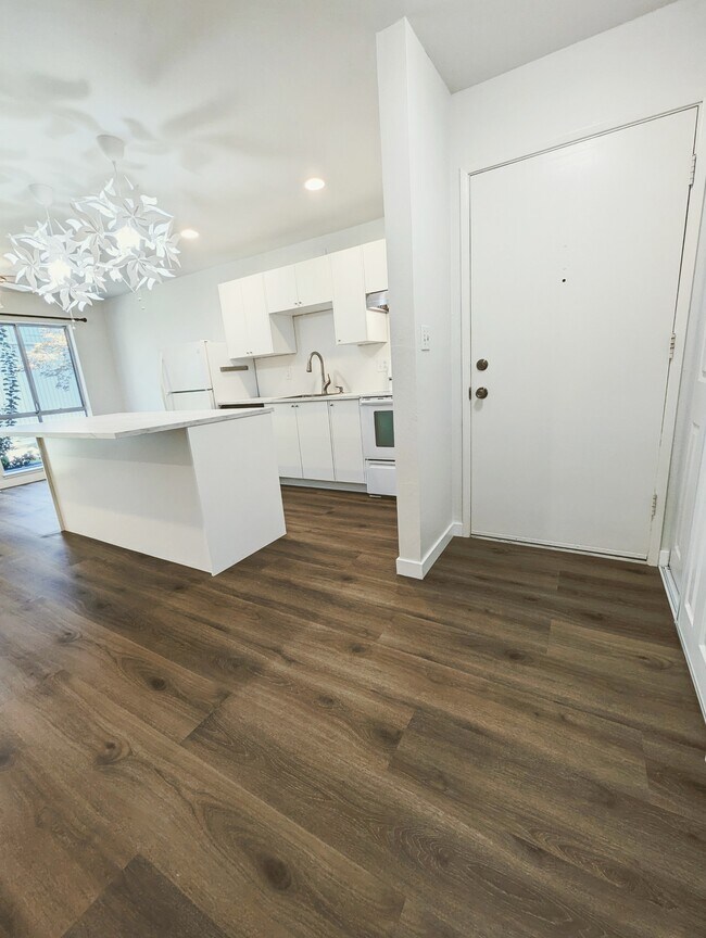 Foto del edificio - 1036 Oak Grove Rd