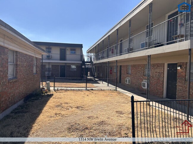 Foto del edificio - 1314 NW Irwin Ave
