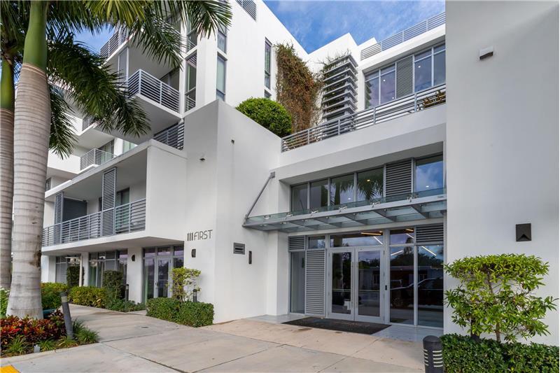 111 SE 1st Ave Unit 407, Delray Beach, FL 33444 Condo for Rent in