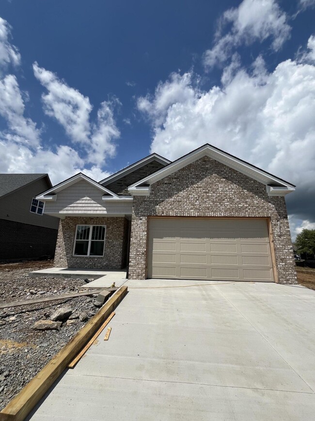 Building Photo - 145 Bill Perkins Ln