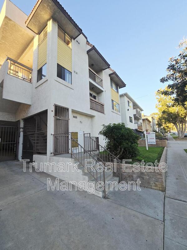 Foto del edificio - 553 E Orange Grove Ave