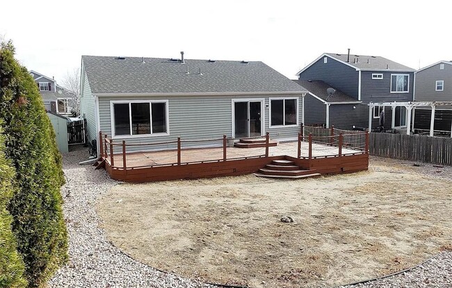 Building Photo - Cozy ranch 2 bedroom 2 bathroom. Great loc...