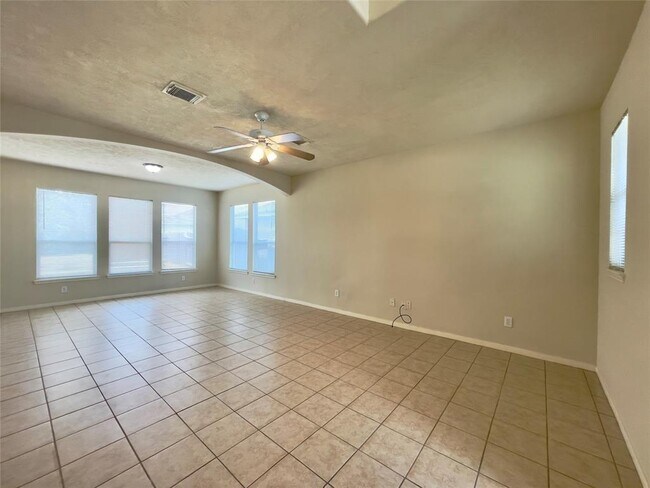 Foto del edificio - 21135 Kenswick Meadows Ct