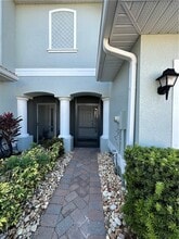 Building Photo - 15282 Summit Pl Cir