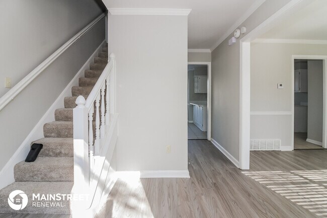 Foto del edificio - 7172 Market Square Dr