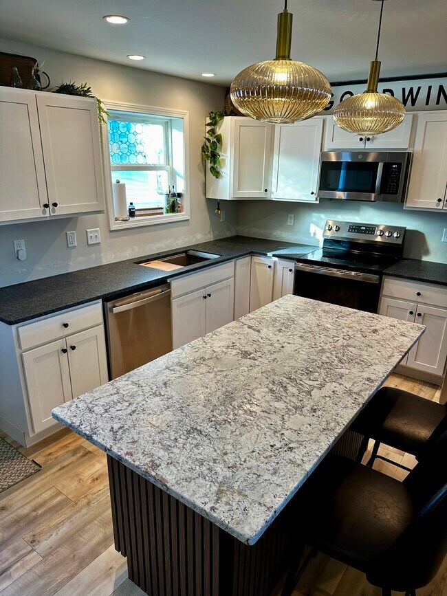 Foto del edificio - 69 Wildwood Dr