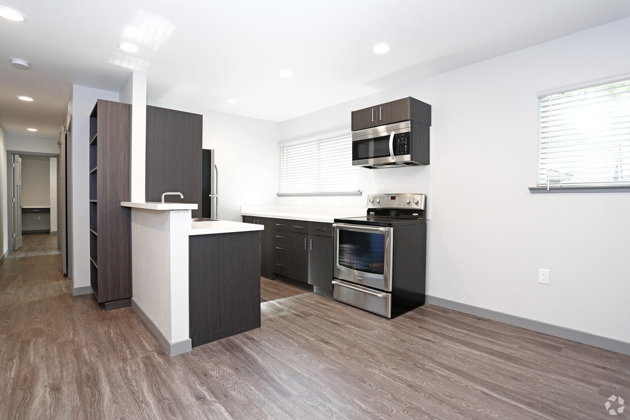 Foto principal - 1317 F Street