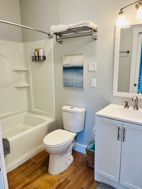 Full size tub with shower - 188 S Champlain St