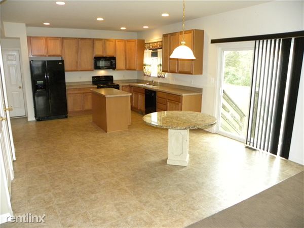 Building Photo - 10418 Country Grove Cir