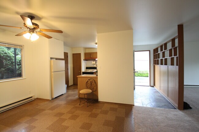 Foto del edificio - 15435 10th Ave SW